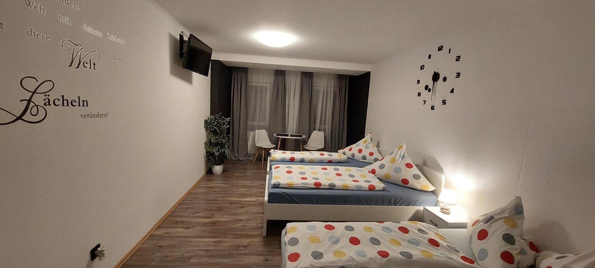 Fewo1&Frisch Renovierte Wohnung