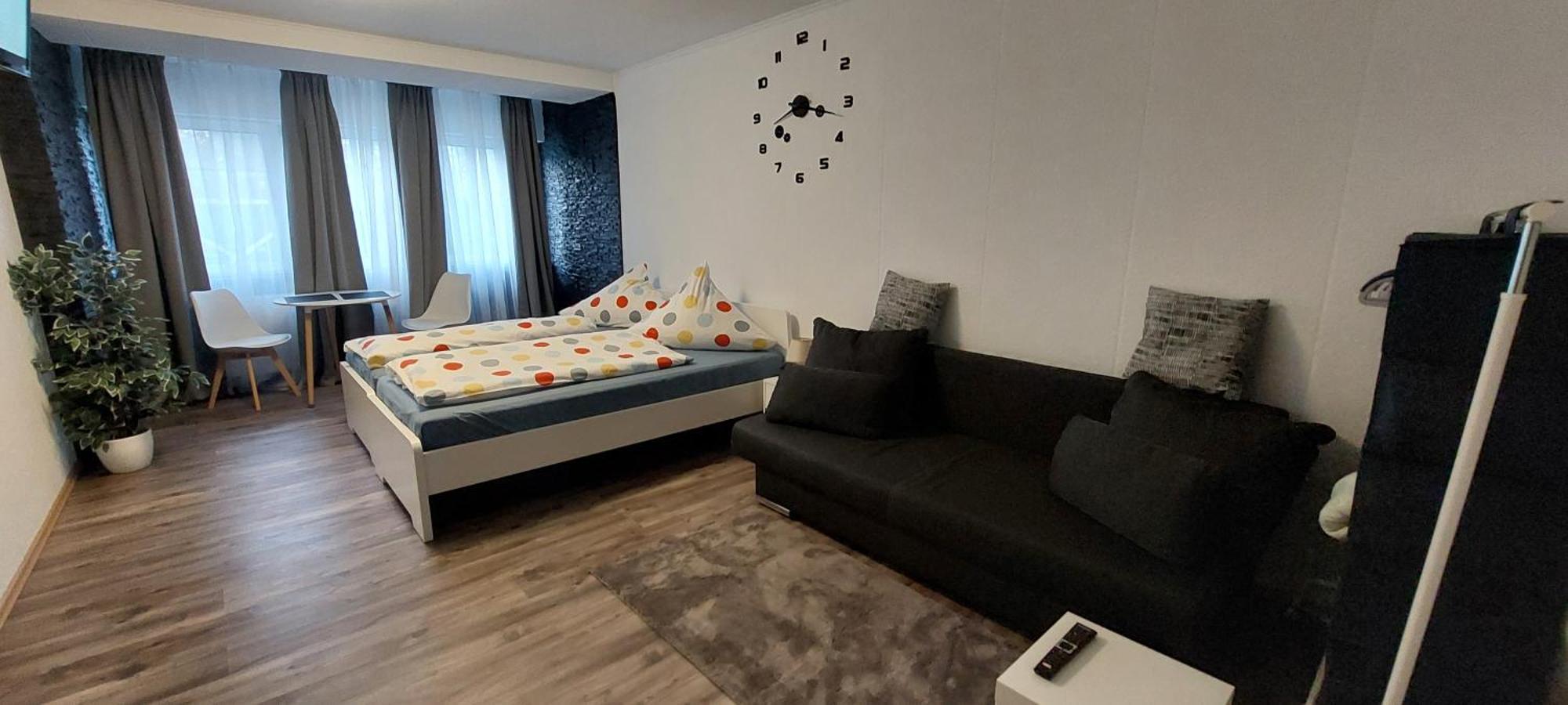 Fewo1&Frisch Renovierte Wohnung Apartment
